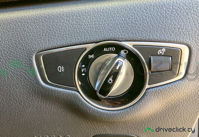 Mercedes E-class Черный