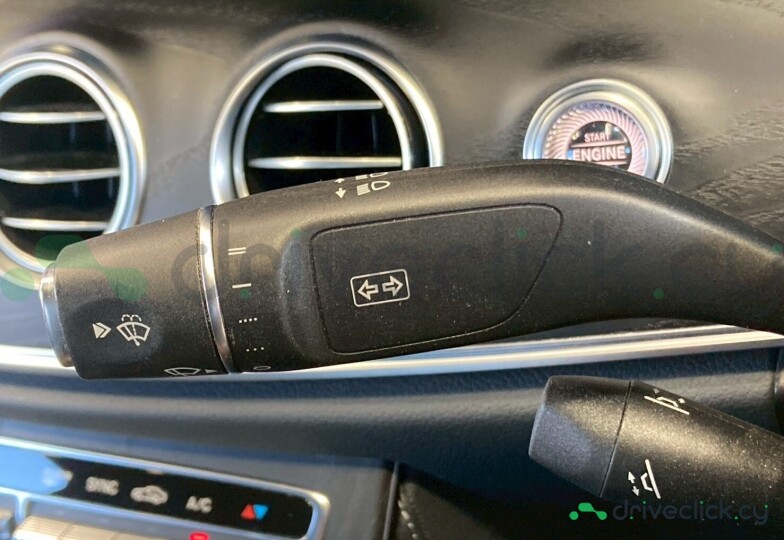 Mercedes E-class Черный