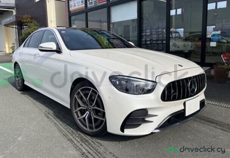 Mercedes E-class White