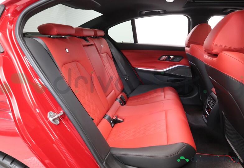 BMW ALPINA Red
