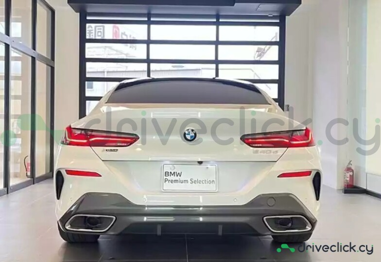 BMW 8 series White
