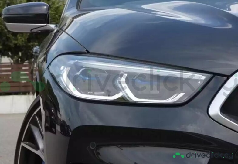 BMW 8 series Black