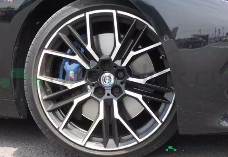 BMW 8 series Black