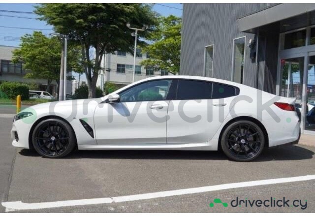 BMW 8 series White