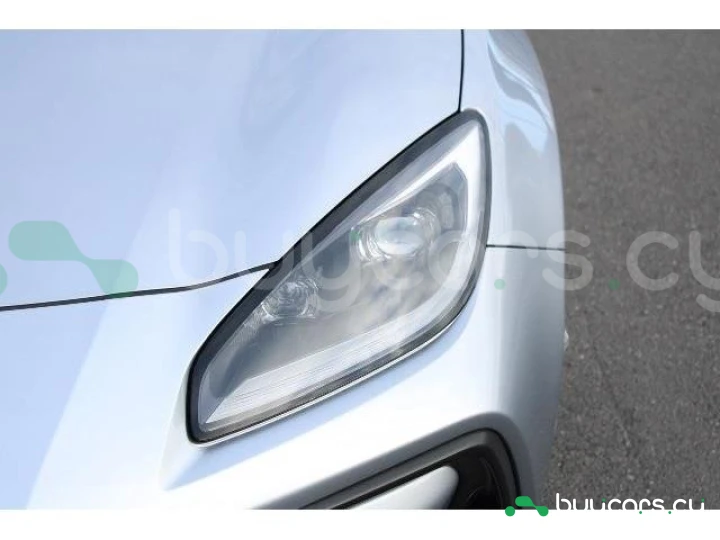 Subaru BRZ Серый