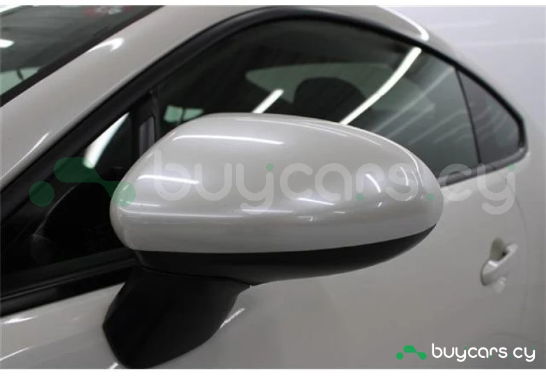 Subaru BRZ Белый