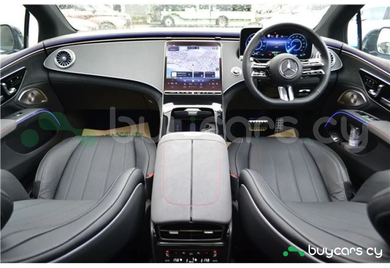 Mercedes EQS Синий