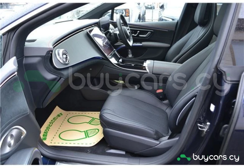 Mercedes EQS Синий