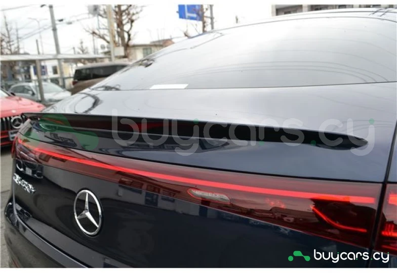 Mercedes EQS Синий