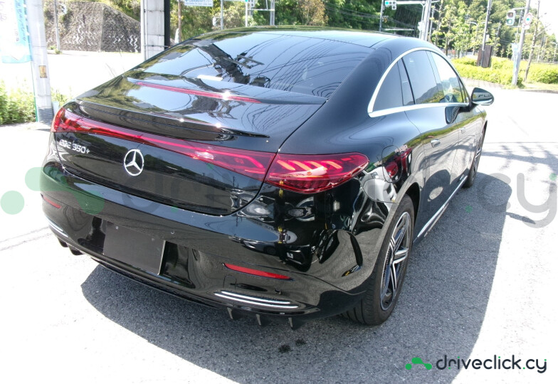 Mercedes EQE Черный