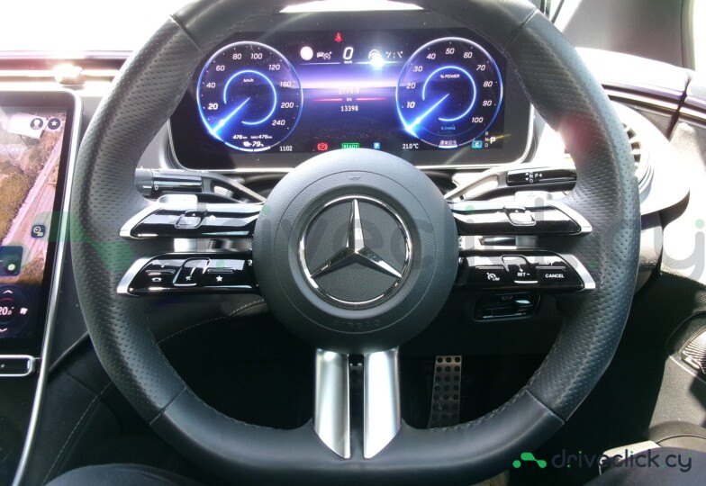Mercedes EQE Черный