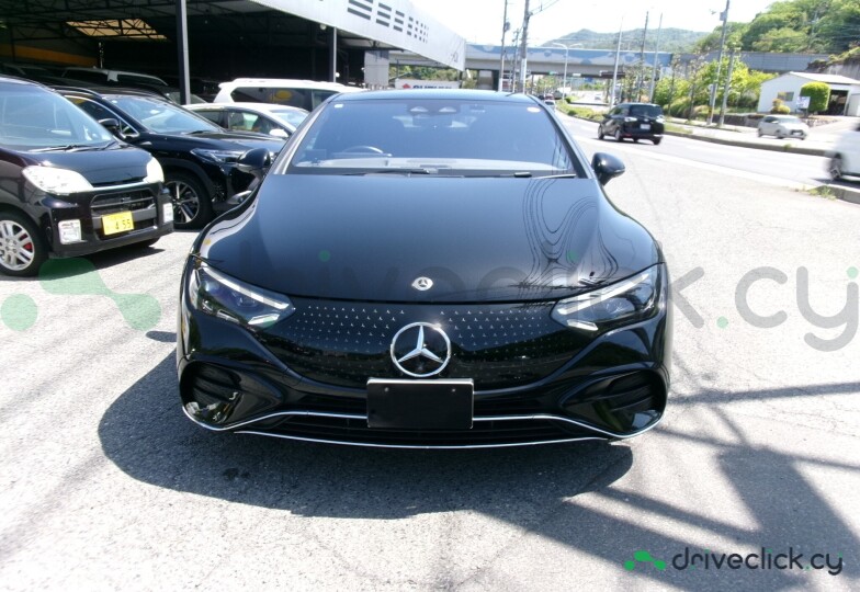 Mercedes EQE Черный