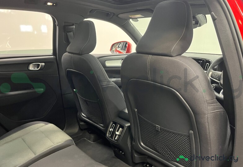 Volvo XC40 Red