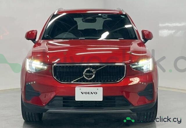 Volvo XC40 Red