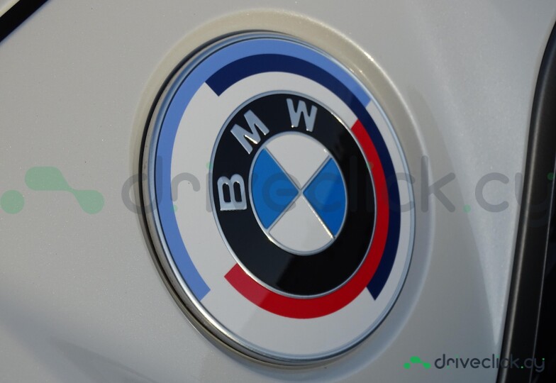BMW i4 White