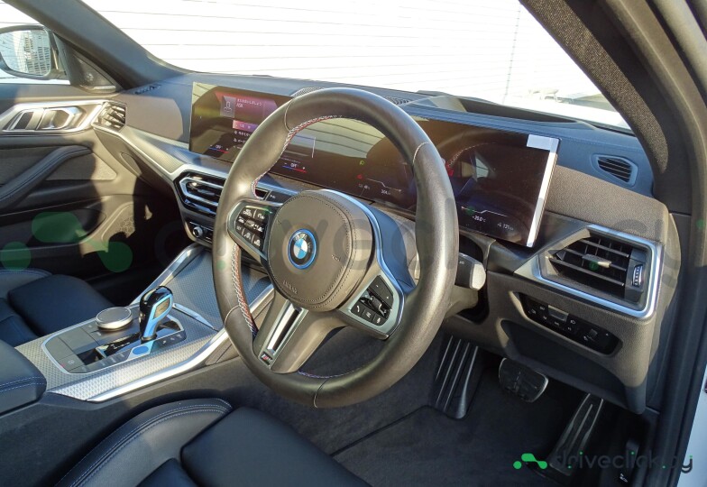 BMW i4 White