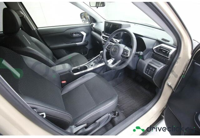 Daihatsu Rocky Бежевый