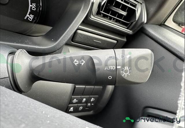 Daihatsu Rocky Black