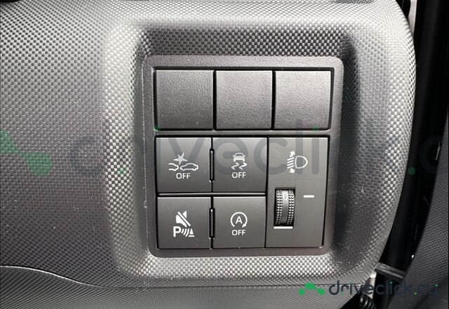 Daihatsu Rocky Black