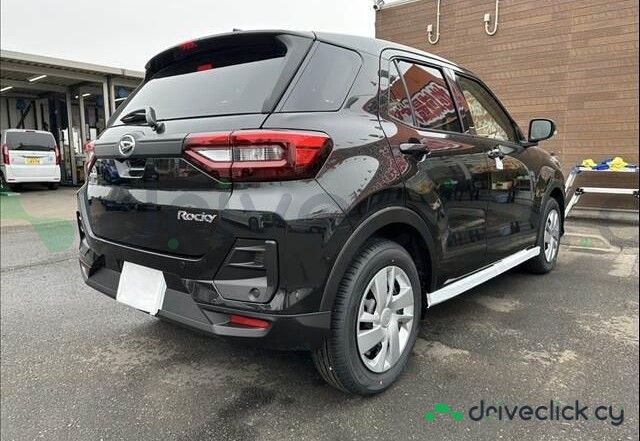 Daihatsu Rocky Black