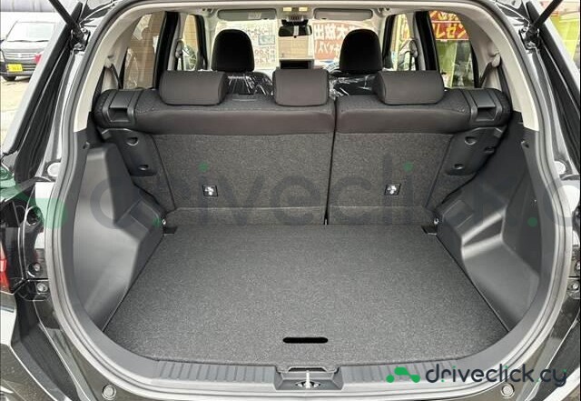 Daihatsu Rocky Black