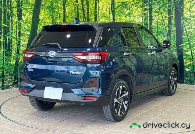 Daihatsu Rocky Синий