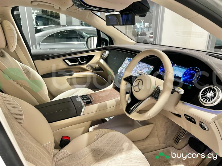 Mercedes EQS SUV Серый