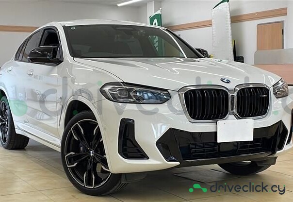 BMW X4 White