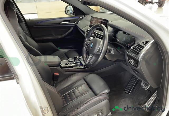 BMW X4 White