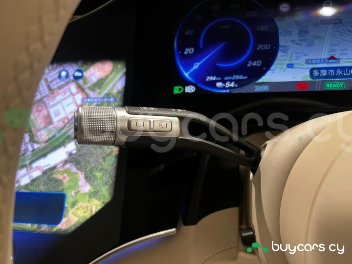 Mercedes EQS SUV Серый