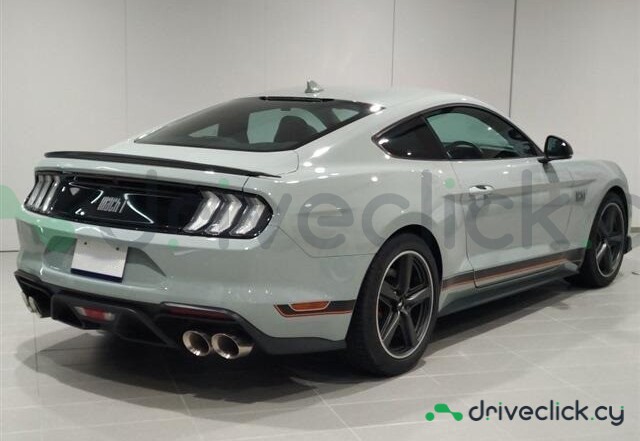 Ford Mustang Grey
