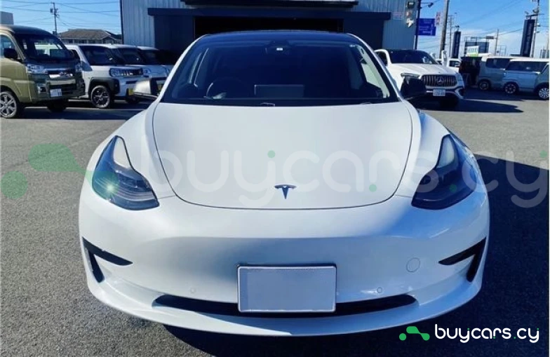 Tesla Model 3 White