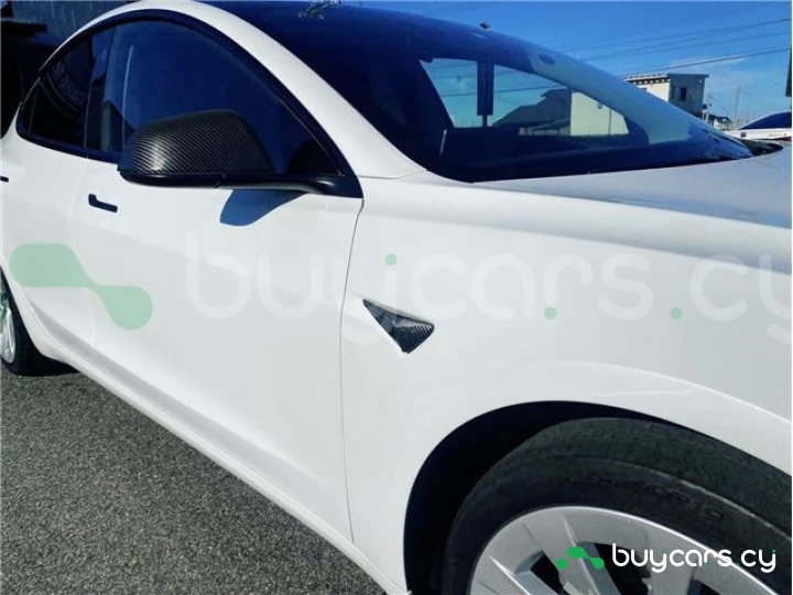 Tesla Model 3 White