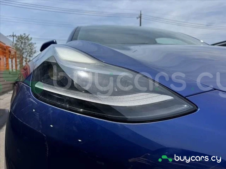 Tesla Model 3 Blue