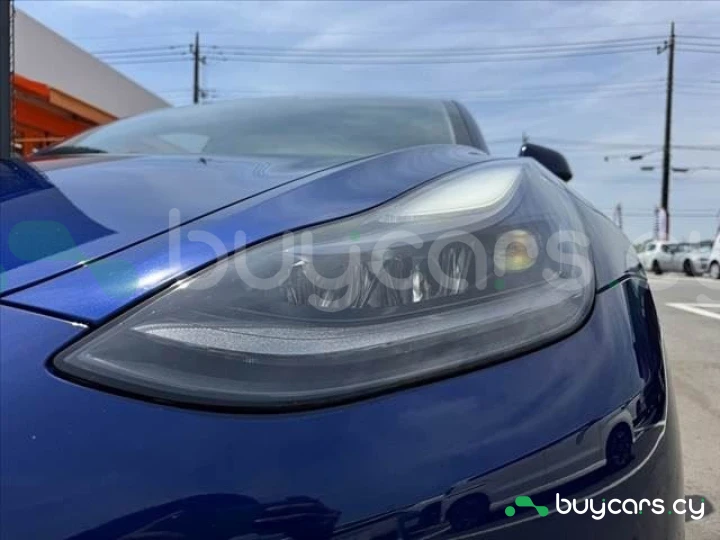 Tesla Model 3 Blue