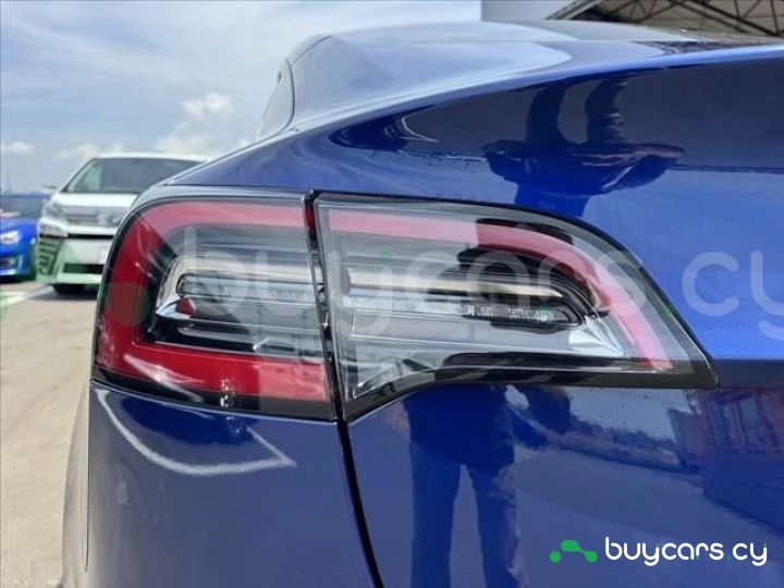 Tesla Model 3 Blue