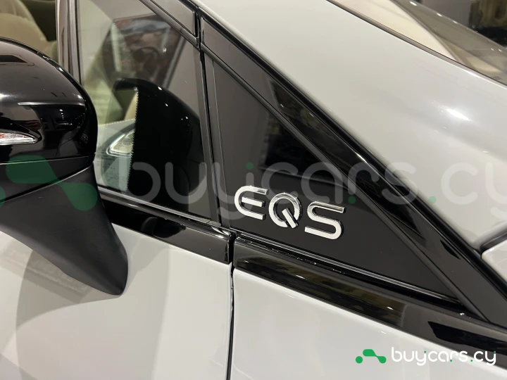 Mercedes EQS SUV Серый