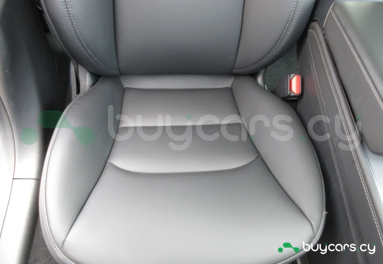 Tesla Model 3 Черный