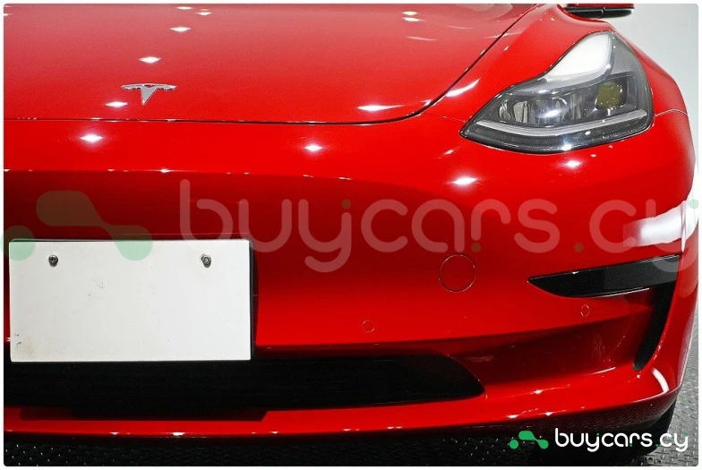 Tesla Model 3 Red