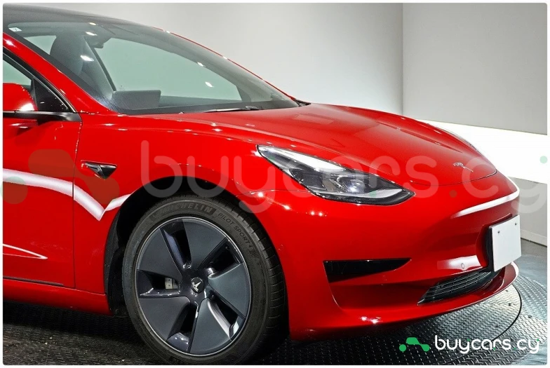 Tesla Model 3 Red