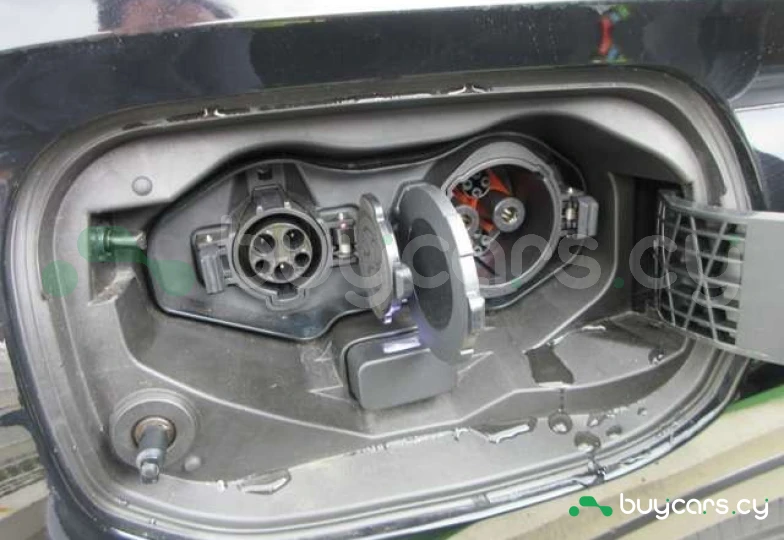 Mitsubishi Outlander Black