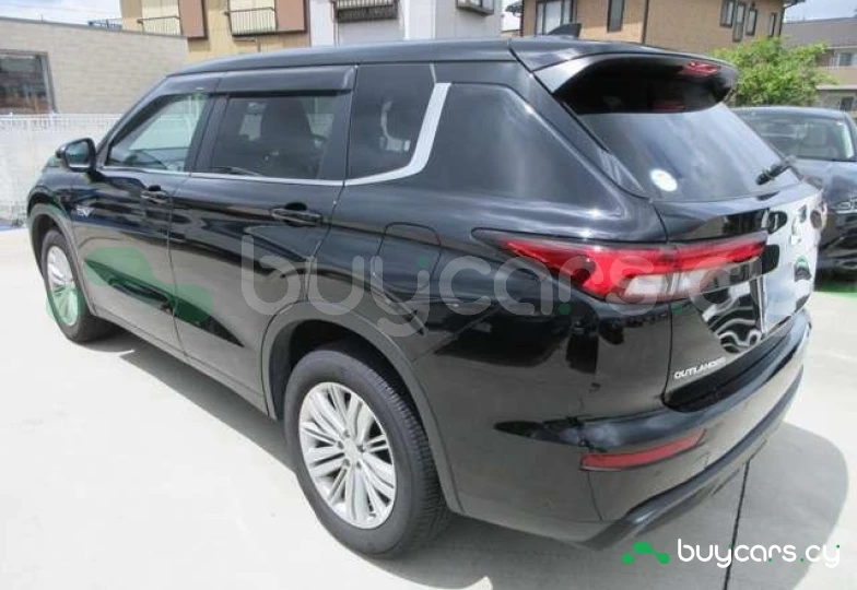 Mitsubishi Outlander Black