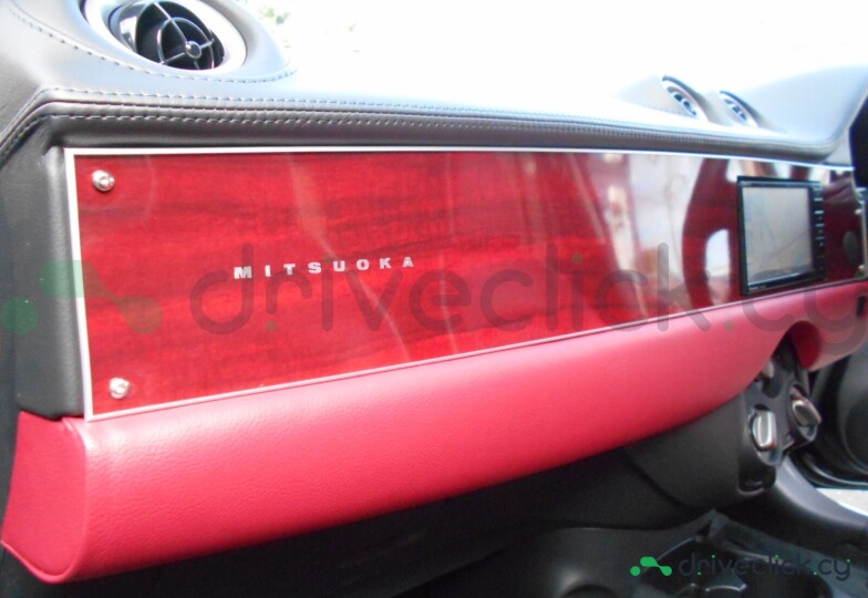 Mitsuoka Viewt Черный