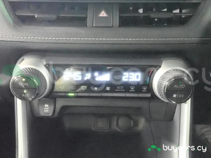 Mitsuoka Buddy Белый