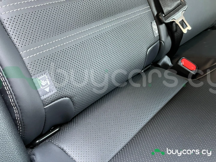 Mitsuoka Buddy Черный