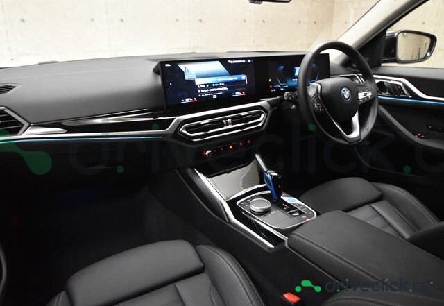 BMW i4 Black
