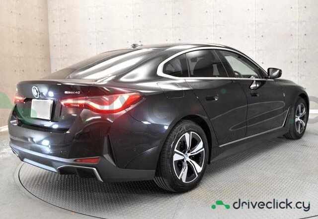 BMW i4 Black