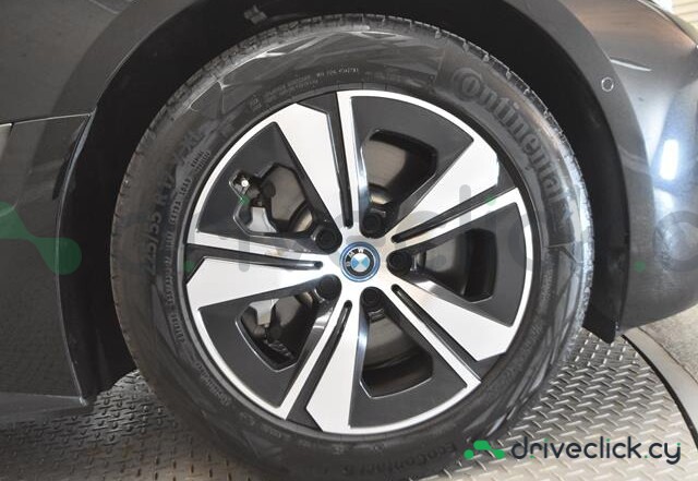 BMW i4 Black