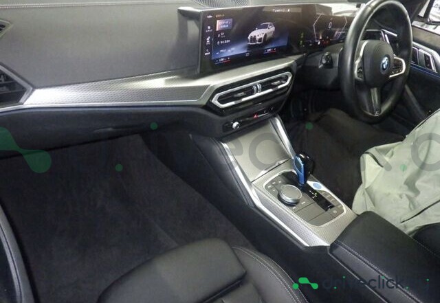 BMW i4 White
