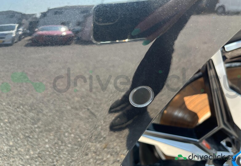 BMW i4 Black